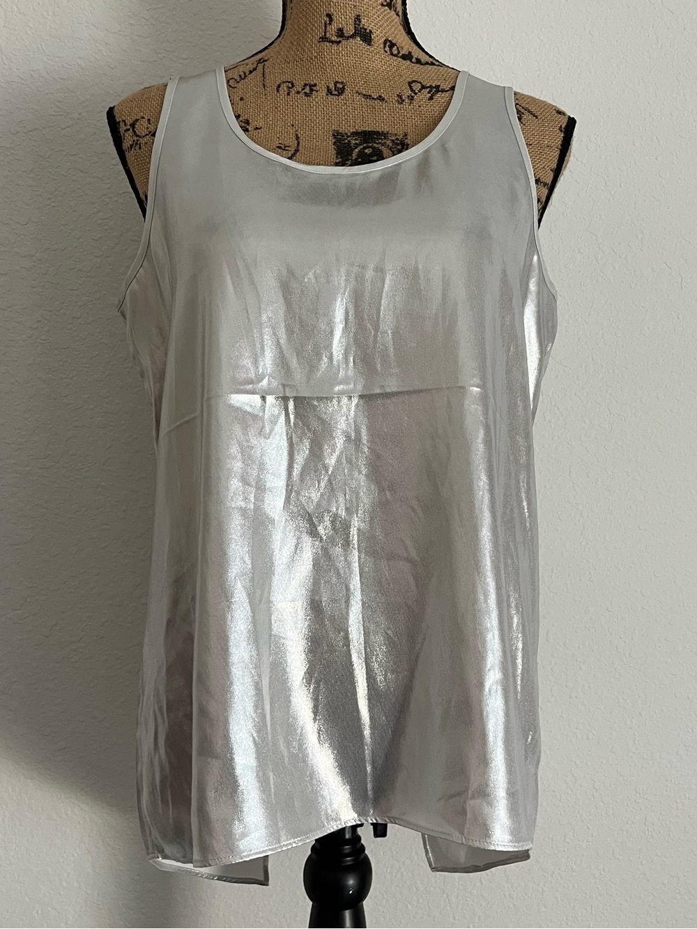 🆕 Express Split Back Tank - Silver